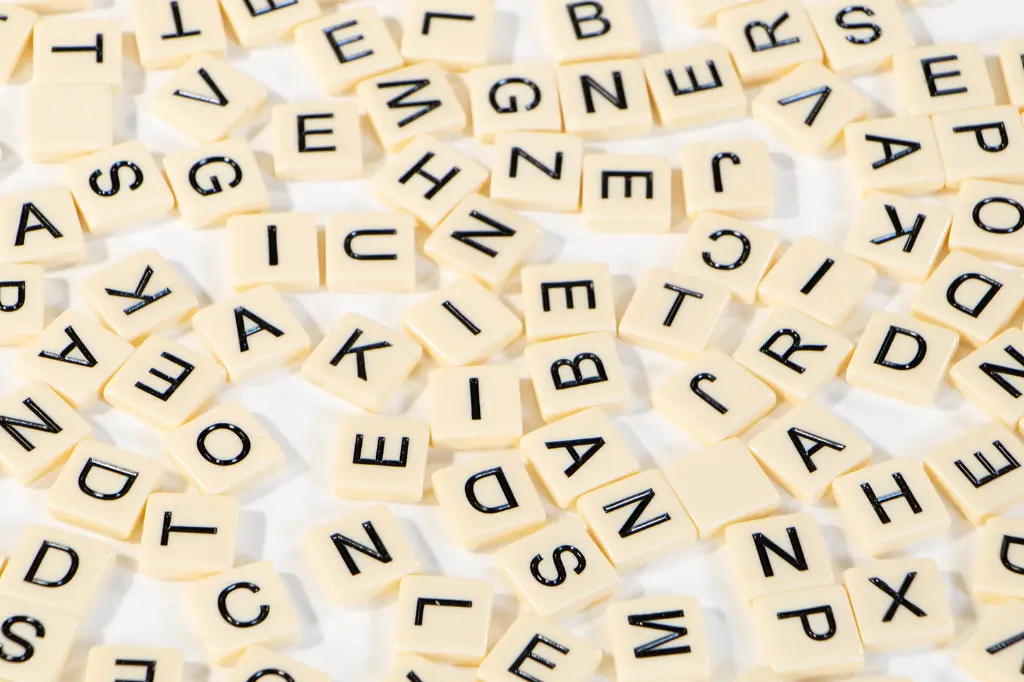 BANANAGRAMS_SPEELMATERIAAL_01_WEB.webp
